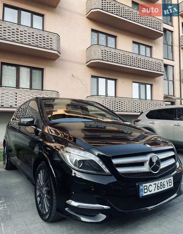 Mercedes-Benz B-Class 2016