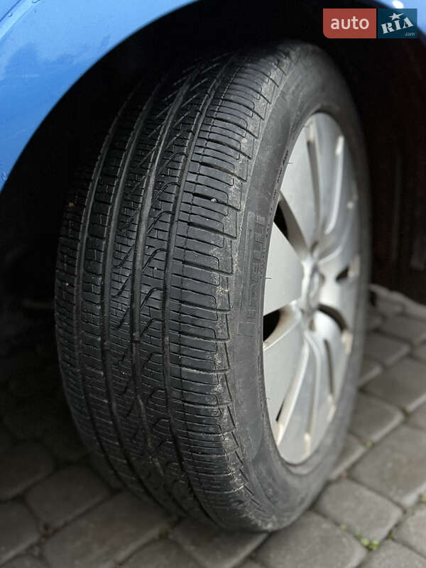 Хэтчбек Mercedes-Benz B-Class 2014 в Виннице