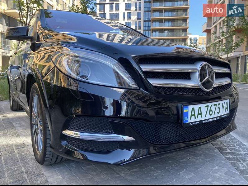 Хетчбек Mercedes-Benz B-Class 2015 в Києві