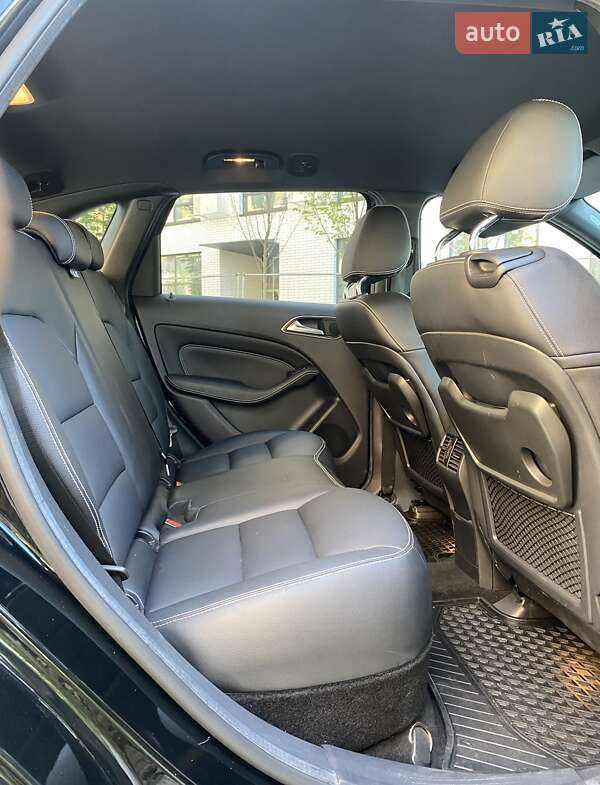 Хетчбек Mercedes-Benz B-Class 2015 в Києві