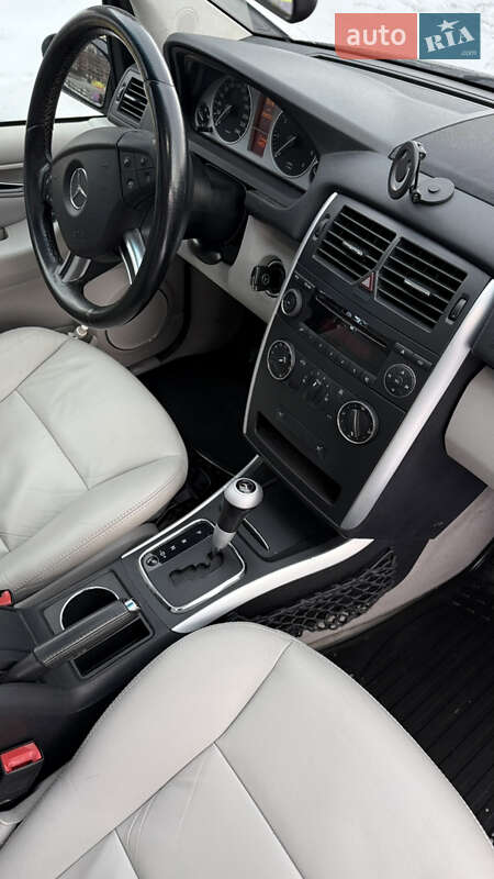 Хэтчбек Mercedes-Benz B-Class 2006 в Киеве фото 9 Хэтчбек Mercedes-Benz B-Class 2006 в Киеве