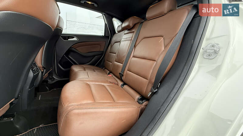 Хетчбек Mercedes-Benz B-Class 2015 в Бердичеві