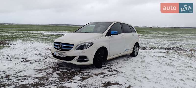 Mercedes-Benz B-Class 2015