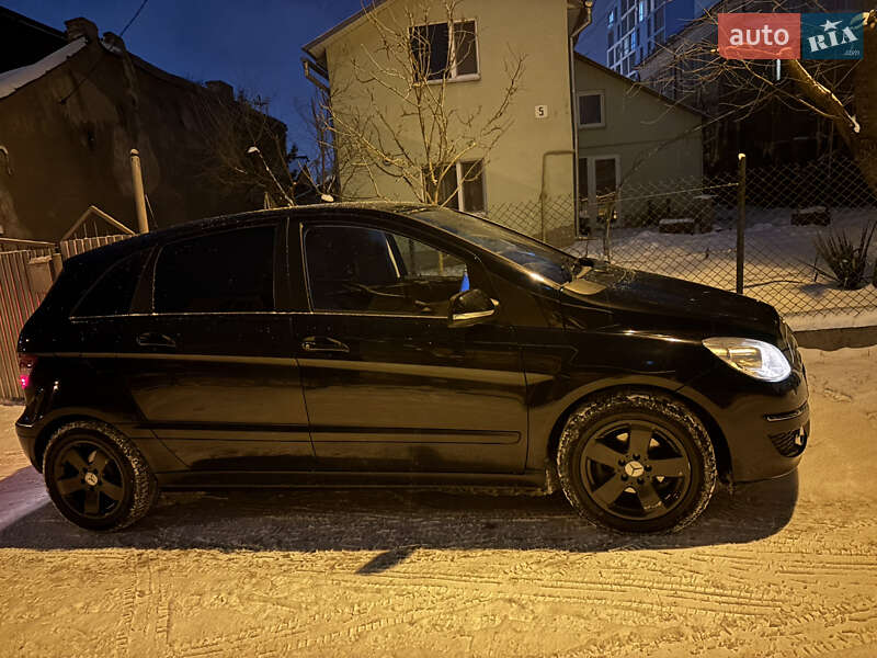 Хетчбек Mercedes-Benz B-Class 2010 в Тернополі