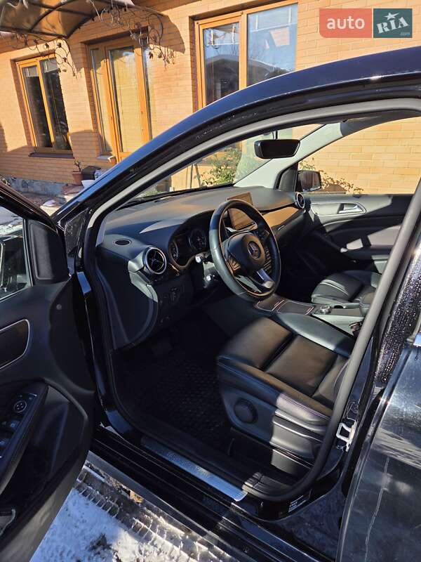 Хетчбек Mercedes-Benz B-Class 2017 в Олександрії