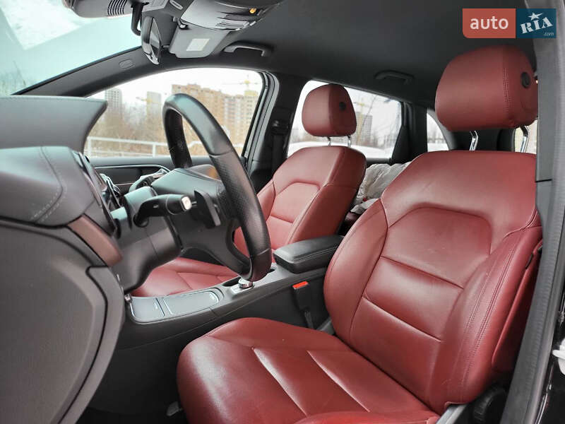Хэтчбек Mercedes-Benz B-Class 2015 в Киеве