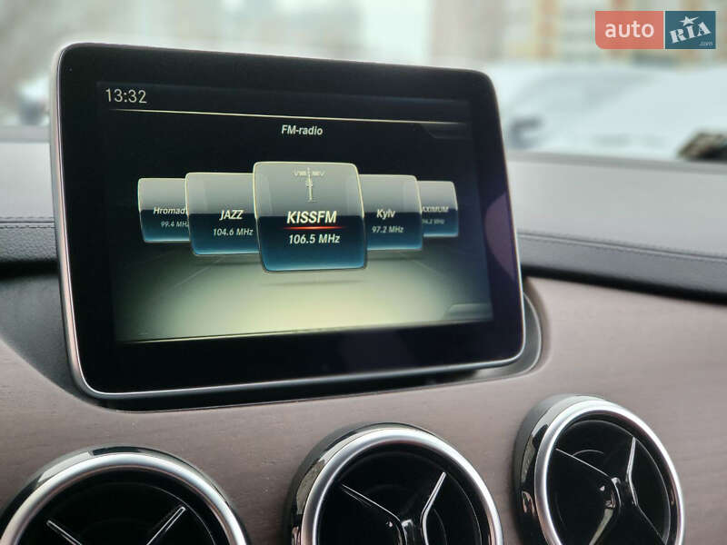 Хэтчбек Mercedes-Benz B-Class 2015 в Киеве