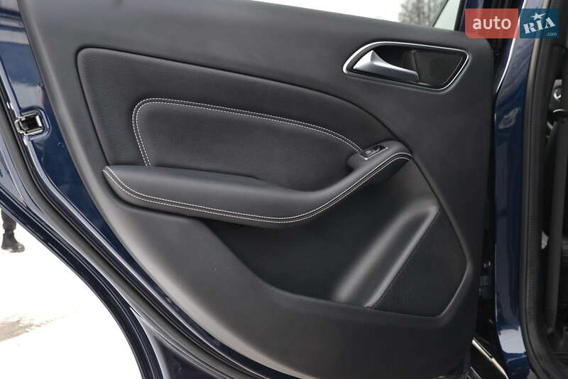 Хэтчбек Mercedes-Benz B-Class 2017 в Луцке