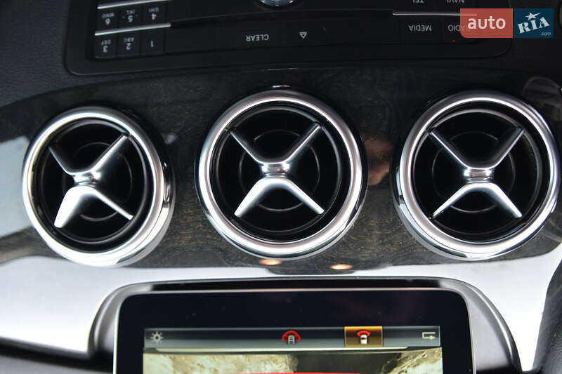 Хэтчбек Mercedes-Benz B-Class 2017 в Луцке