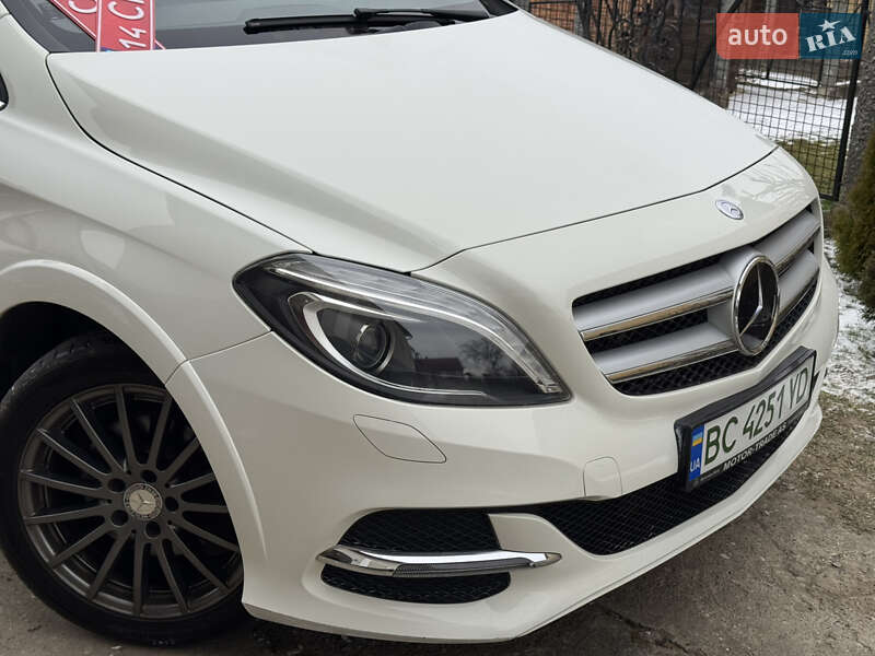 Хэтчбек Mercedes-Benz B-Class 2016 в Дрогобыче