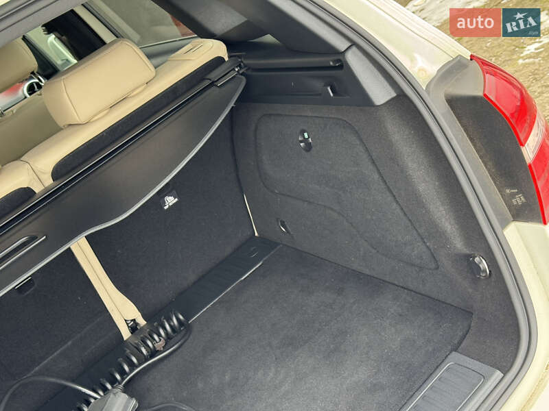 Хэтчбек Mercedes-Benz B-Class 2016 в Дрогобыче