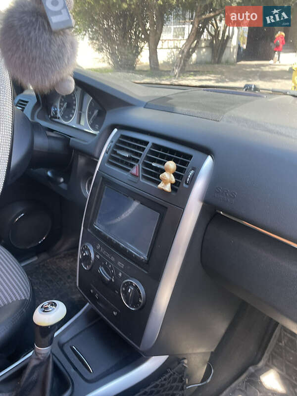 Хэтчбек Mercedes-Benz B-Class 2007 в Южном