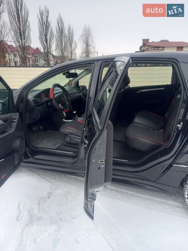Хэтчбек Mercedes-Benz B-Class 2011 в Тячеве
