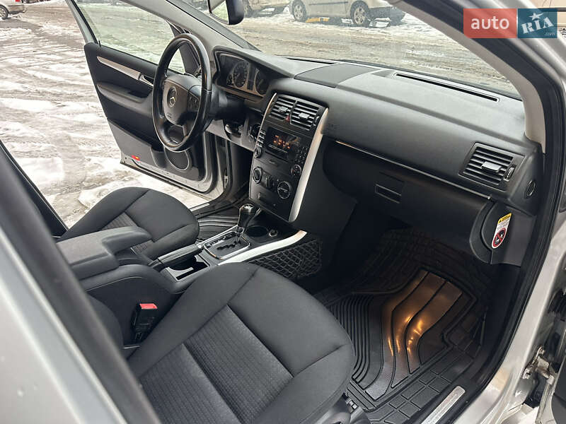 Хетчбек Mercedes-Benz B-Class 2006 в Вінниці фото 23 Хетчбек Mercedes-Benz B-Class 2006 в Вінниці