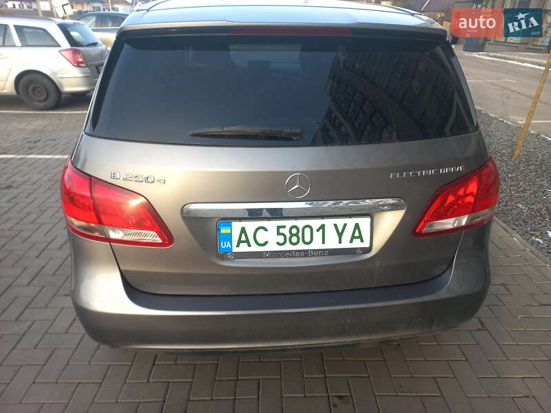 Хетчбек Mercedes-Benz B-Class 2015 в Ковелі