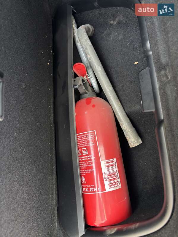 Хэтчбек Mercedes-Benz B-Class 2005 в Остроге