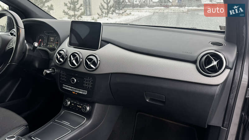 Хэтчбек Mercedes-Benz B-Class 2015 в Луцке