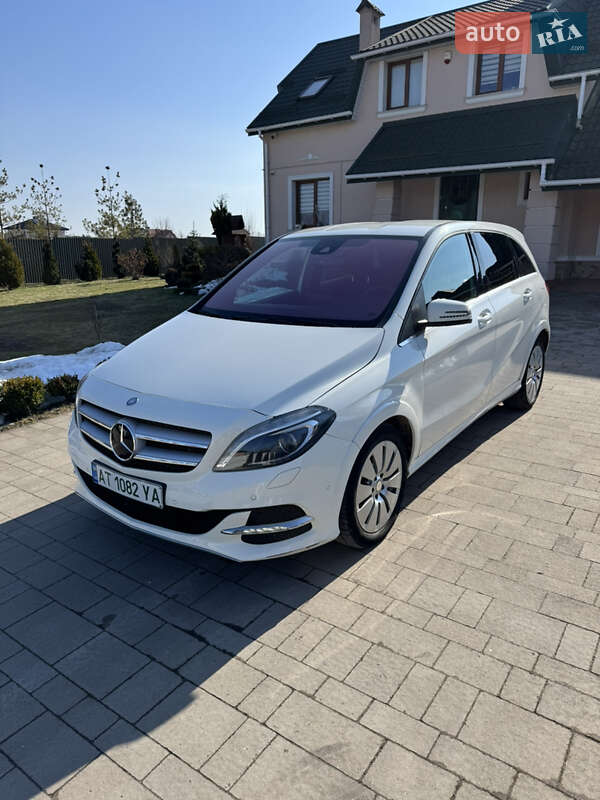 Mercedes-Benz B-Class 2015