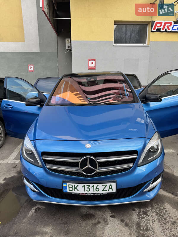 Mercedes-Benz B-Class 2017