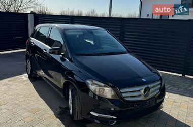 Хэтчбек Mercedes-Benz B-Class 2015 в Львове