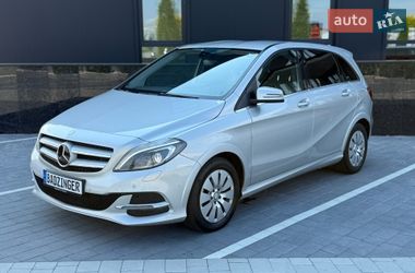 Хэтчбек Mercedes-Benz B-Class 2016 в Городке