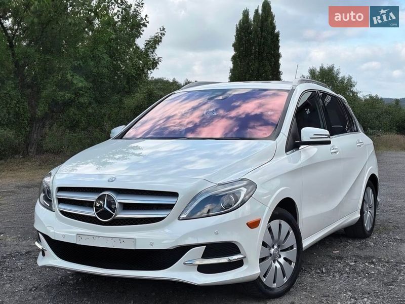 Хэтчбек Mercedes-Benz B-Class 2016 в Семеновке