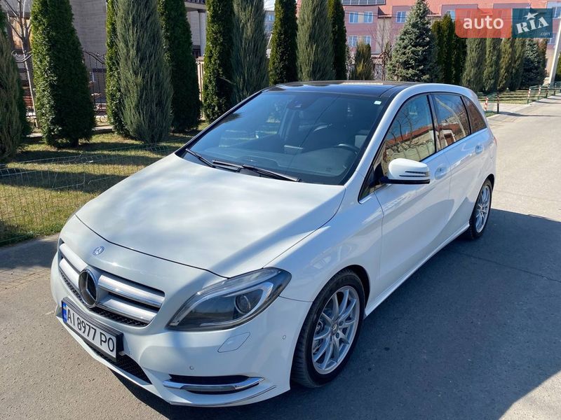 Mercedes-Benz B-Class 2012