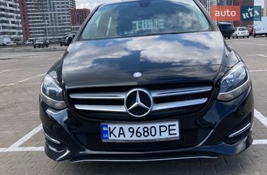 Хэтчбек Mercedes-Benz B-Class 2015 в Киеве