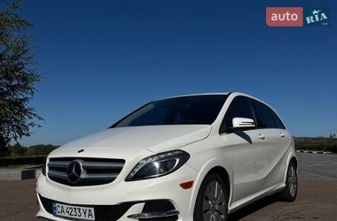 Хэтчбек Mercedes-Benz B-Class 2014 в Черкассах