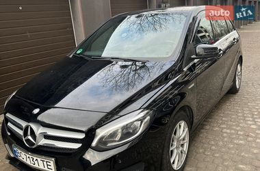Хэтчбек Mercedes-Benz B-Class 2015 в Львове