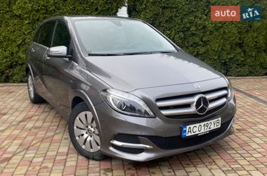 Хетчбек Mercedes-Benz B-Class 2017 в Луцьку