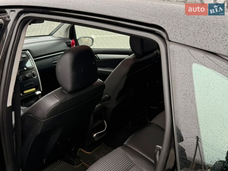 Хэтчбек Mercedes-Benz B-Class 2005 в Виннице