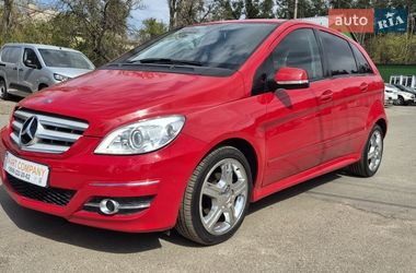 Хэтчбек Mercedes-Benz B-Class 2010 в Киеве