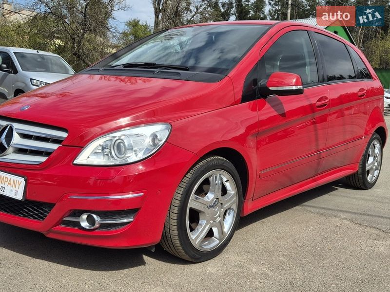 Mercedes-Benz B-Class 2010