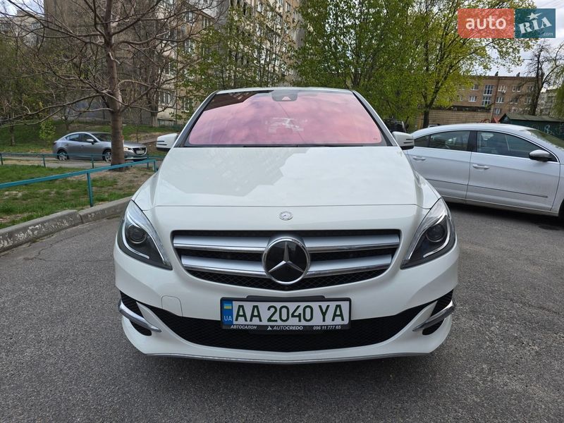 Mercedes-Benz B-Class 2016