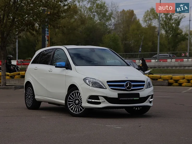 Mercedes-Benz B-Class 2015 VIN WDDVP9AB3FJ006048 фото оголошення 14 з 41