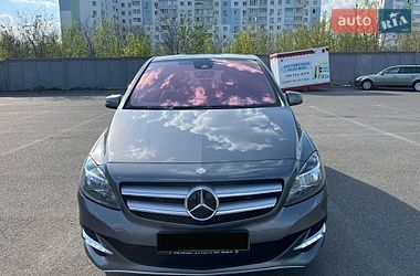 Хэтчбек Mercedes-Benz B-Class 2017 в Харькове