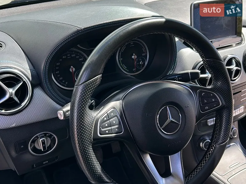 Mercedes-Benz B-Class 2015 VIN WDD2428901J005501 фото оголошення 15 з 59
