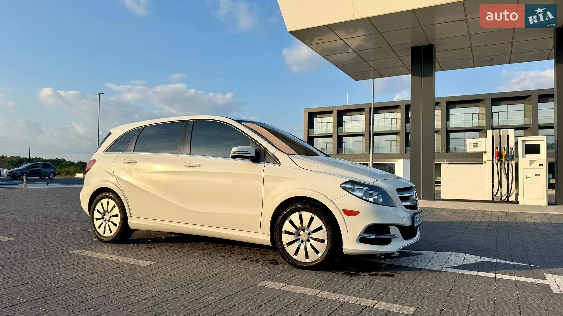 Mercedes-Benz B-Class 2016 VIN WDDVP9AB7HJ012891 фото оголошення 4 з 11