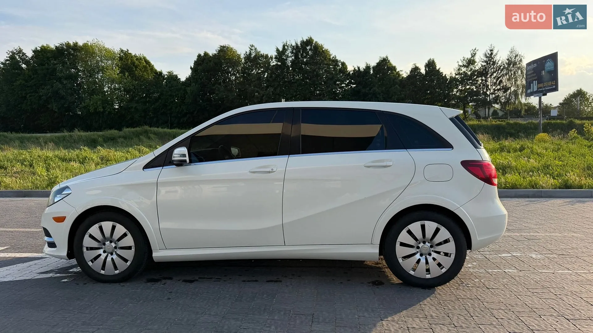 Mercedes-Benz B-Class 2016 VIN WDDVP9AB7HJ012891 фото оголошення 5 з 11