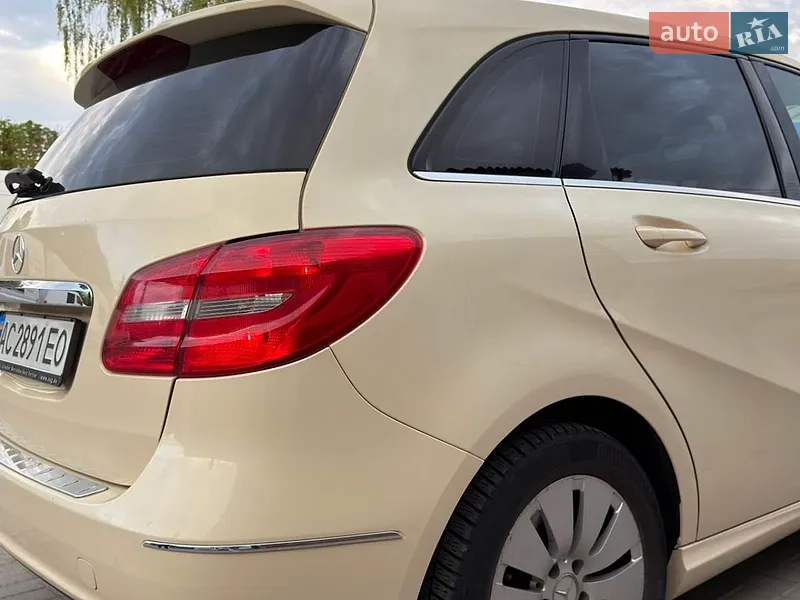 Mercedes-Benz B-Class 2014 VIN WDD2462121J292059 фото оголошення 19 з 93