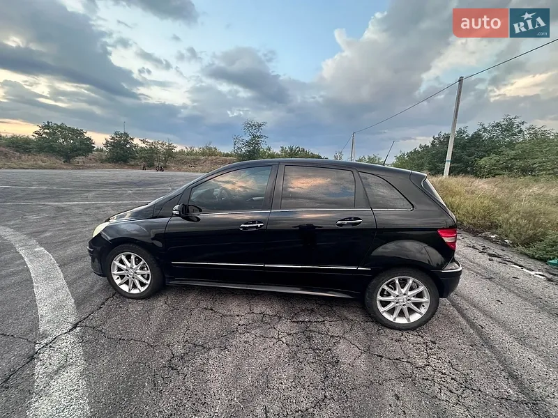 Mercedes-Benz B-Class 2005