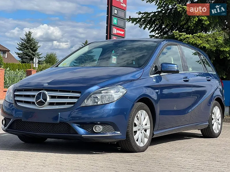 Mercedes-Benz B-Class 2012