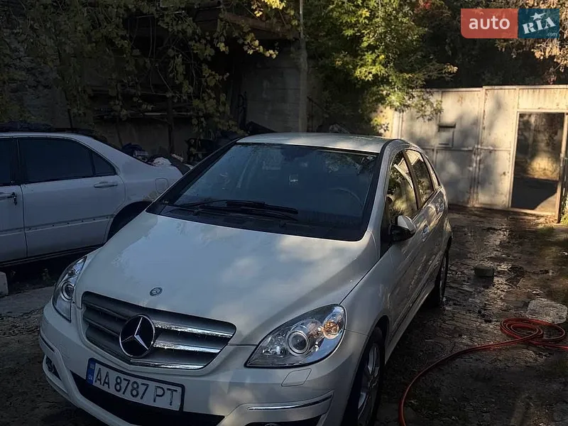 Mercedes-Benz B-Class