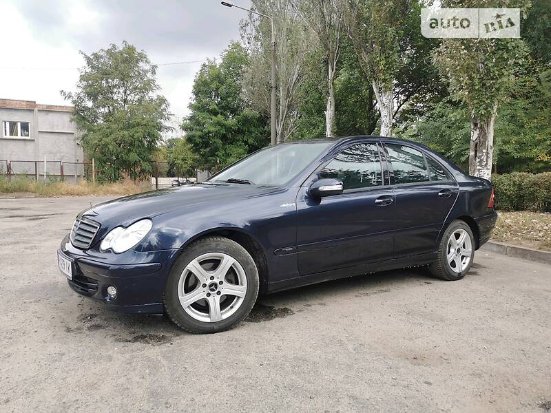 Mercedes-Benz C 180