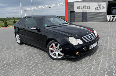Купе Mercedes-Benz C 180 2002 в Чернівцях