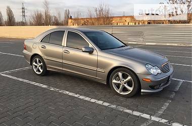 Р 2005. Mercedes c230 2005г.. С230 2005 американка.