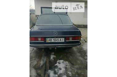 Седан Mercedes-Benz C-Class 1982 в 