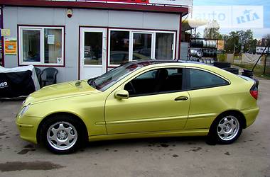 Купе Mercedes-Benz C-Class 2001 в 
