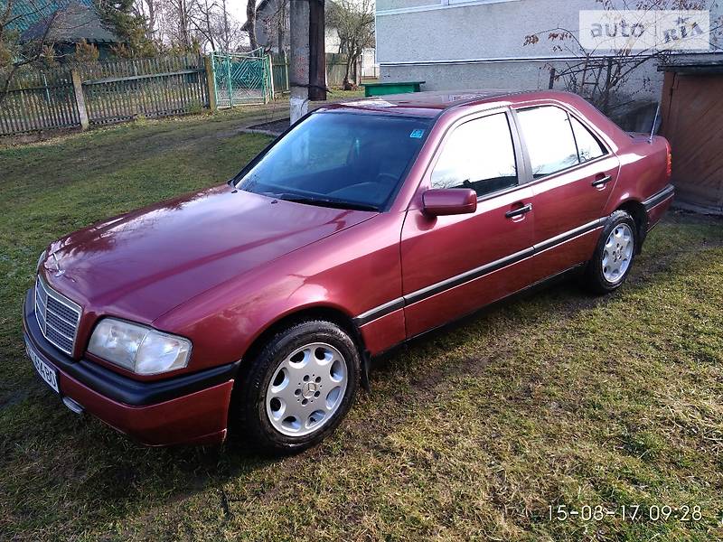 Седан Mercedes-Benz C-Class 1994 в Ивано-Франковске